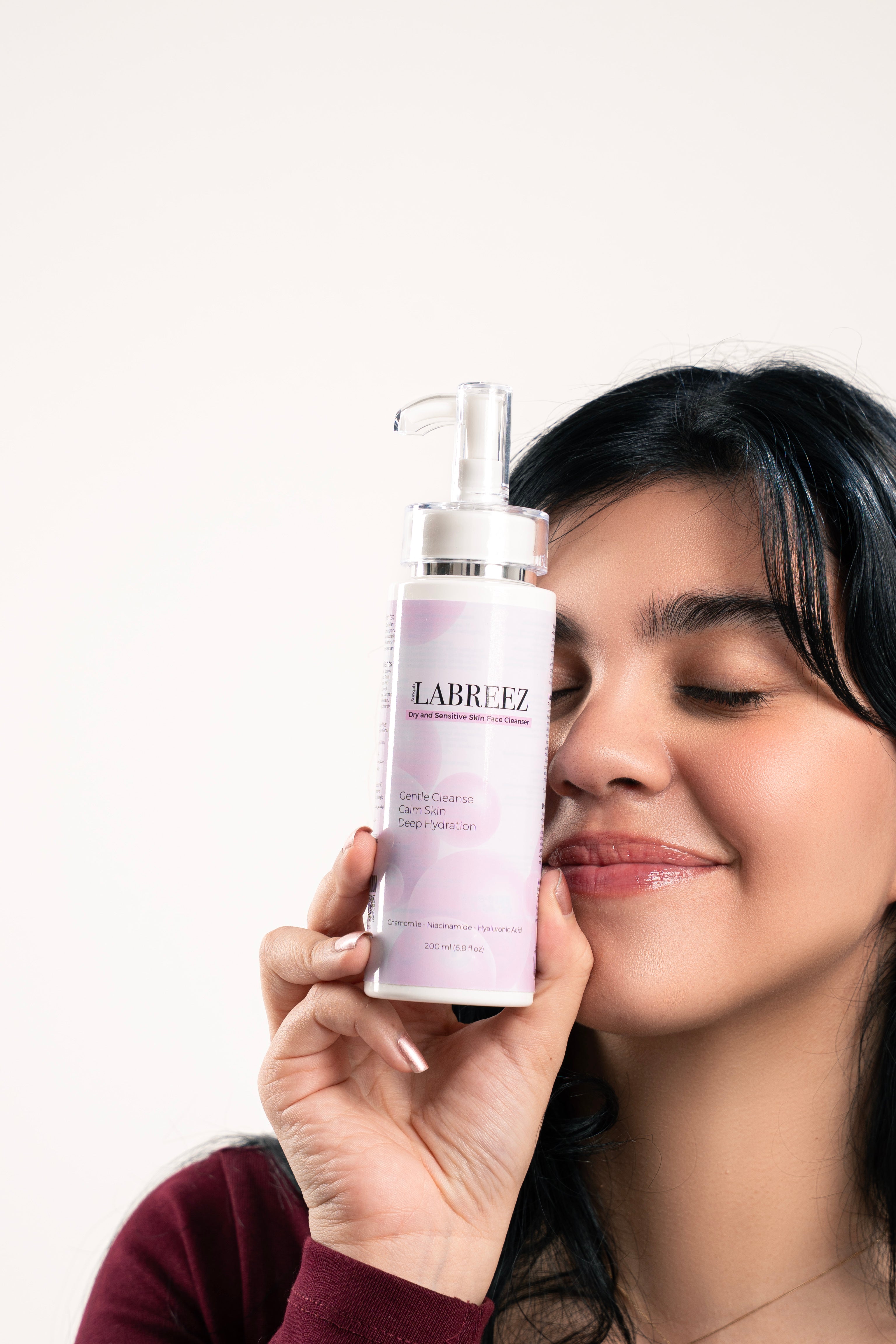 DRY & SENSITIVE SKIN CLEANSER